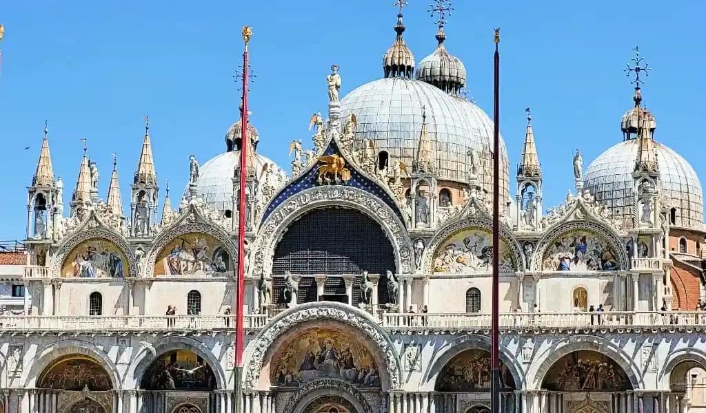 Famous Churches in Venice: Architectural Treasures